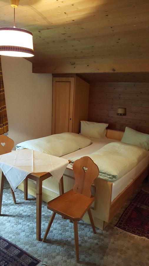 Junser Gasthausl Hotel Тукс Екстериор снимка