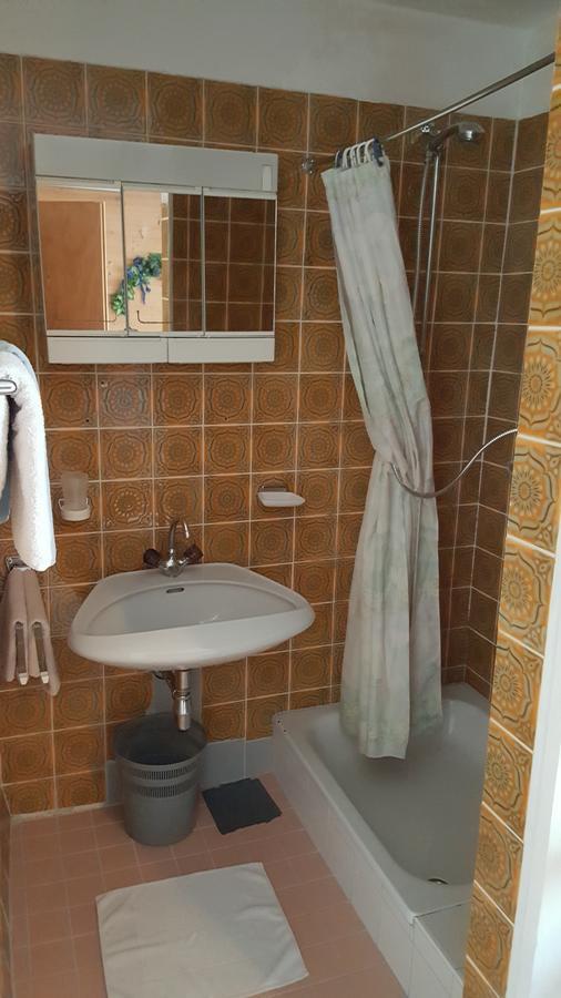 Junser Gasthausl Hotel Тукс Екстериор снимка